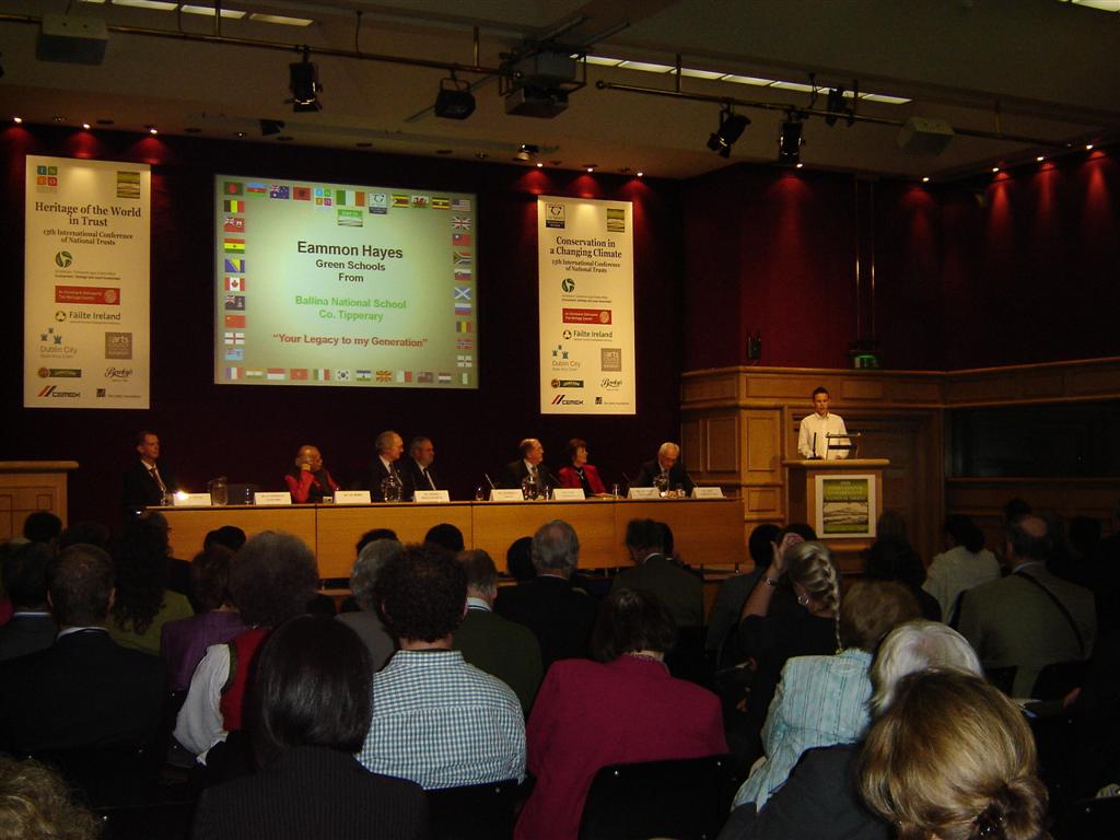 Eammon Hayes speaking at ICNT 13 in Dublin in 2009